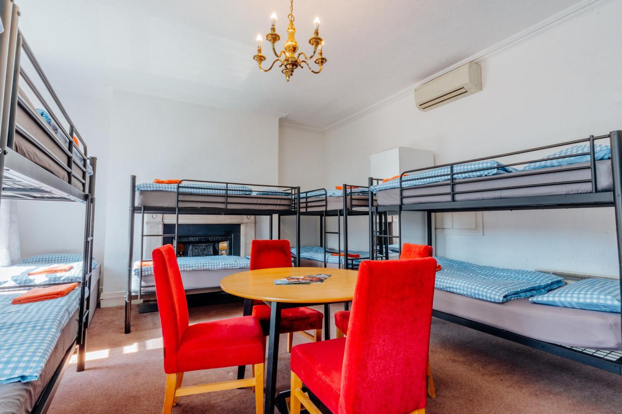 Eden Quay Guesthouse Private Rooms — Bilder 1
